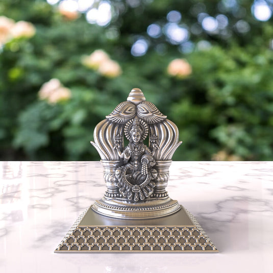 Lakshmi Ji Idol 07 – Sterling Silver 925 Hallmark, Blessings of Wealth