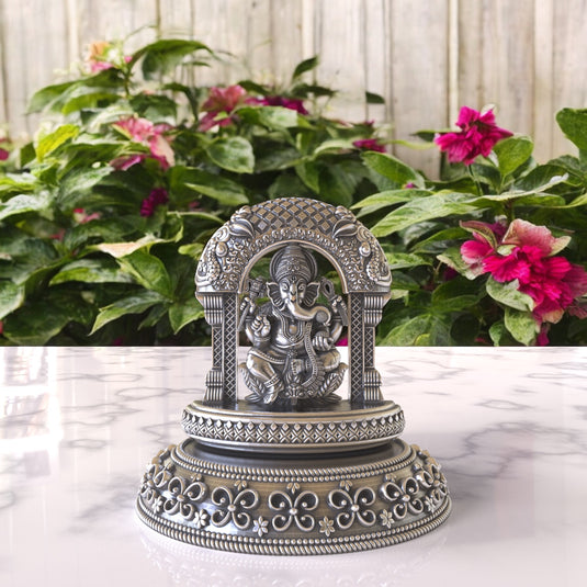 Ganesh Ji Idol 04 – Sterling Silver 925 Hallmark, A Sign of Purity