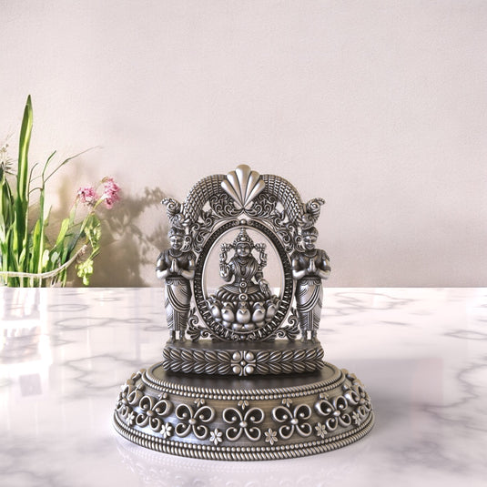 Lakshmi Ji Idol 04 – Sterling Silver 925 Hallmark, Blessings of Wealth