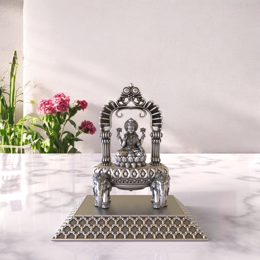 Lakshmi Ji Idol 01 – Sterling Silver 925 Hallmark, Blessings of Wealth